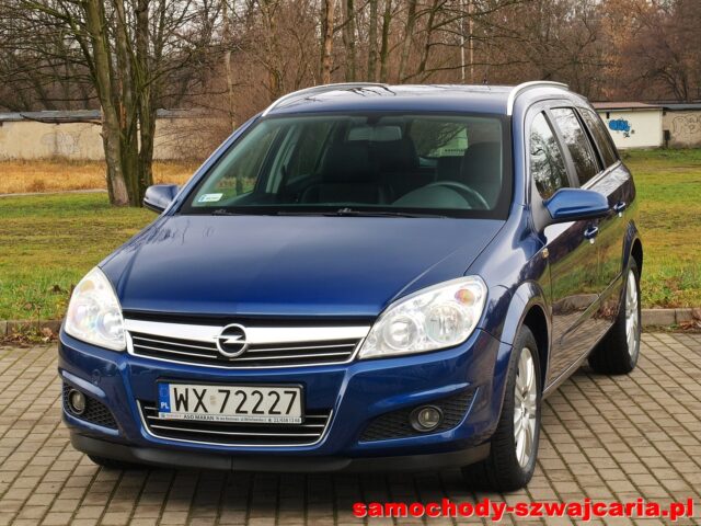 Opel Astra 1.7 CDTI Cosmo