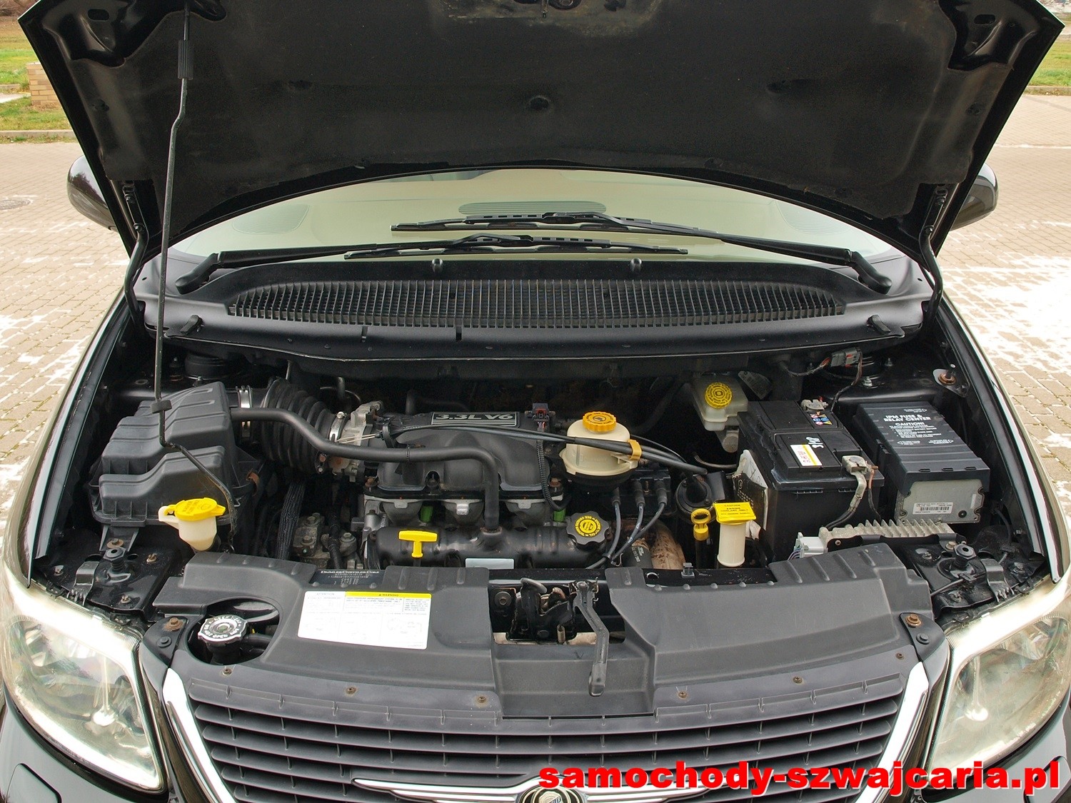 Chrysler Grand Voyager Limited AWD 3.3 V6 Samochody