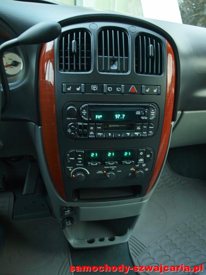 Chrysler Grand Voyager 3.3 V6 LX