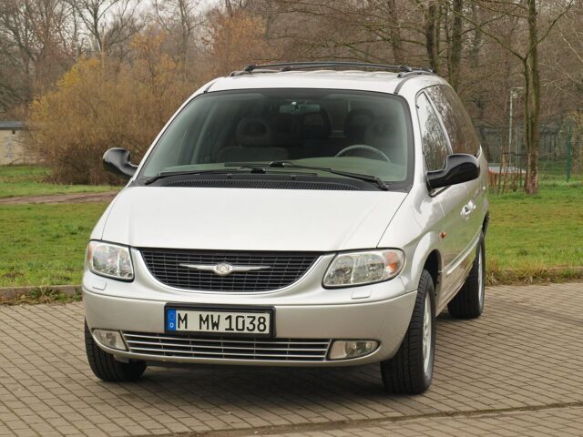 Chrysler Grand Voyager Limited 3.3 V6