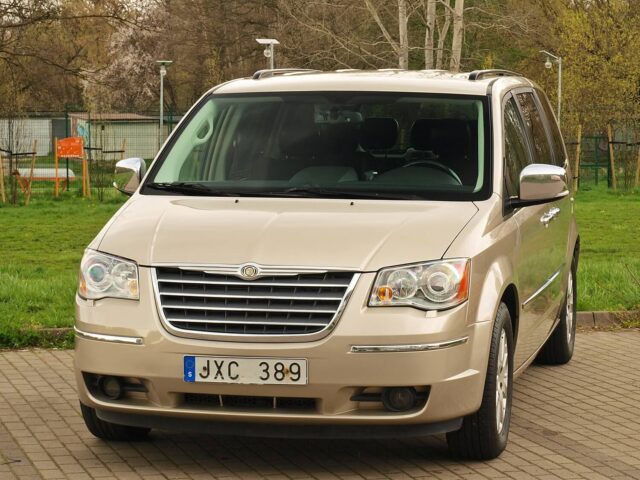 Chrysler Grand Voyager Limited 3.8 V6 Swivel'n Go