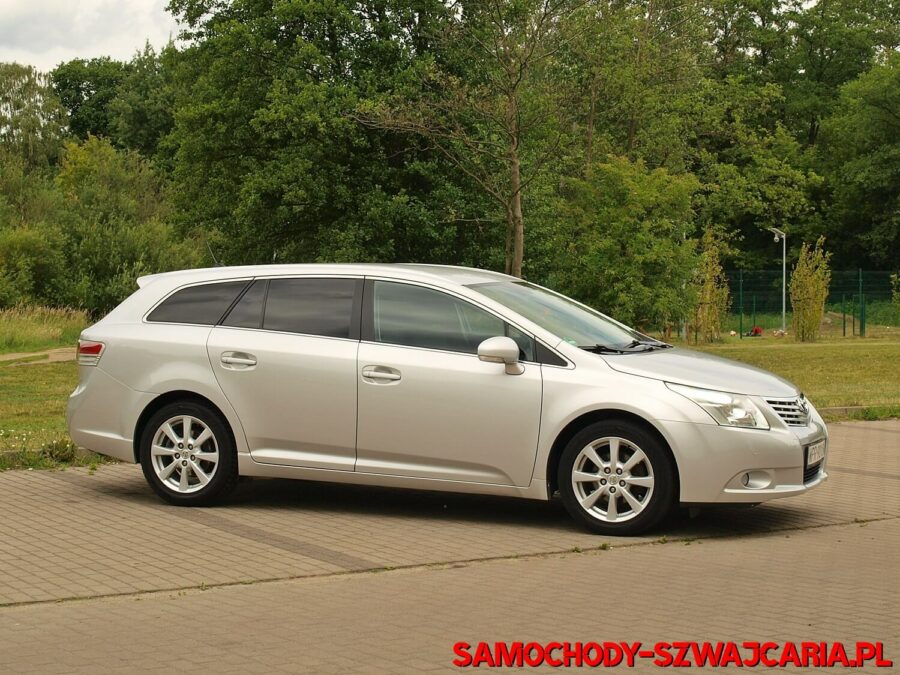 Toyota Avensis 1.8 VVTi EXECUTIVE