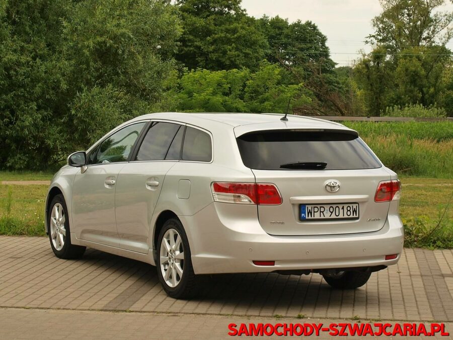 Toyota Avensis 1.8 VVTi EXECUTIVE