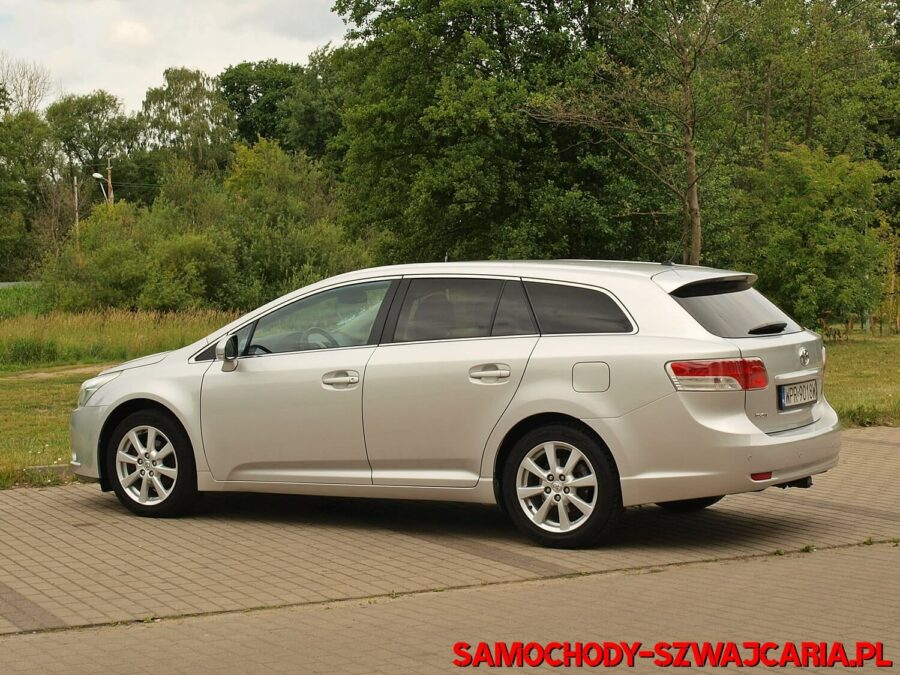 Toyota Avensis 1.8 VVTi EXECUTIVE