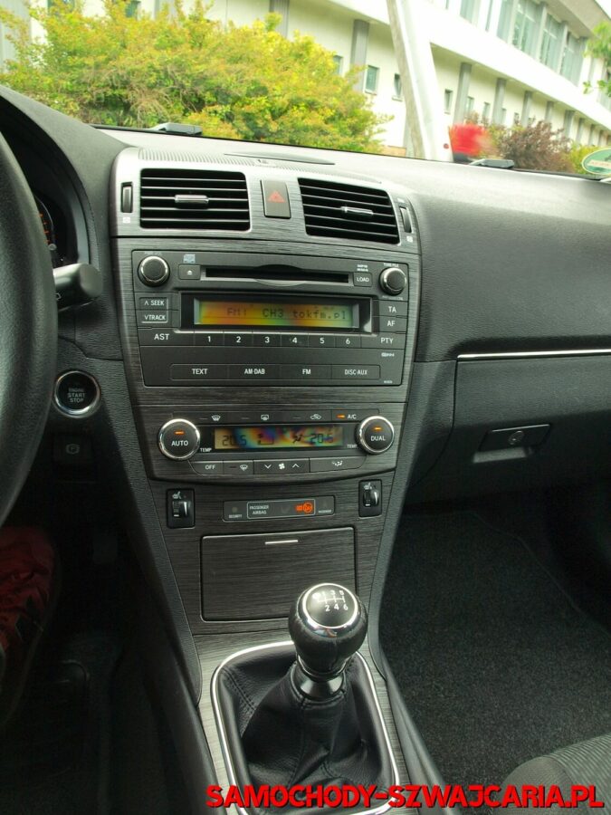 Toyota Avensis 1.8 VVTi EXECUTIVE