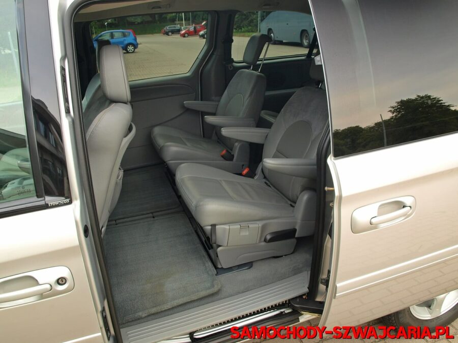 Chrysler Grand Voyager 3.3 V6 LX Stow'n Go