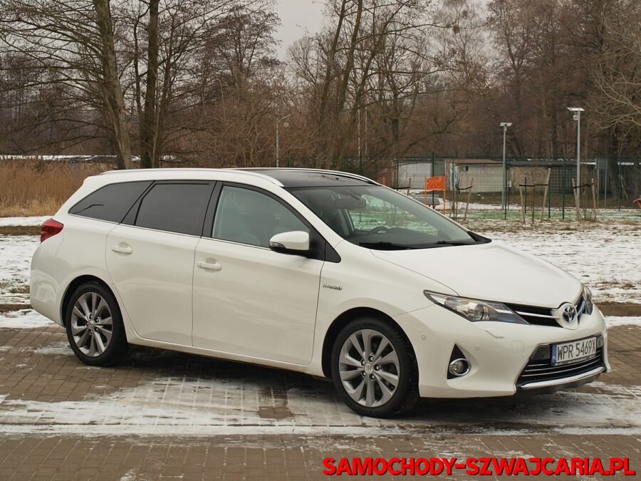 Toyota Auris Touring Sports 1.8 HYBRID PREMIUM
