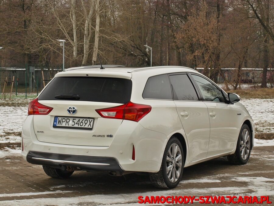 Toyota Auris Touring Sports 1.8 HYBRID PREMIUM