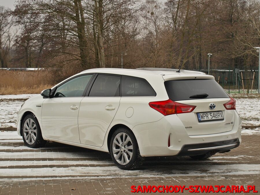 Toyota Auris Touring Sports 1.8 HYBRID PREMIUM