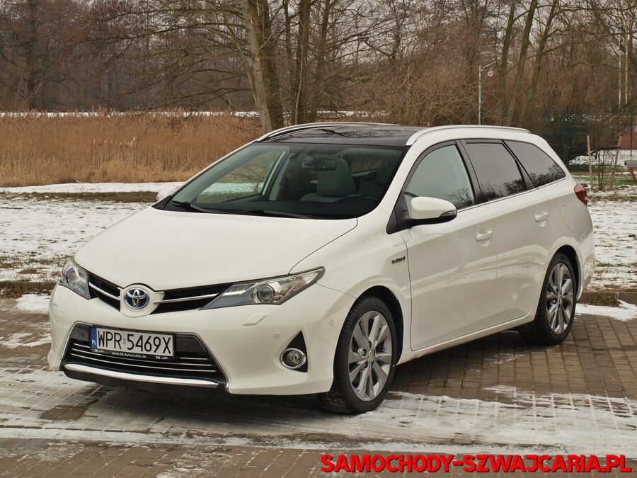 Toyota Auris Touring Sports 1.8 HYBRID PREMIUM