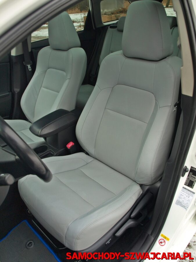 Toyota Auris Touring Sports 1.8 HYBRID PREMIUM