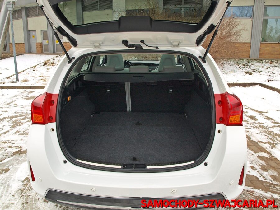 Toyota Auris Touring Sports 1.8 HYBRID PREMIUM