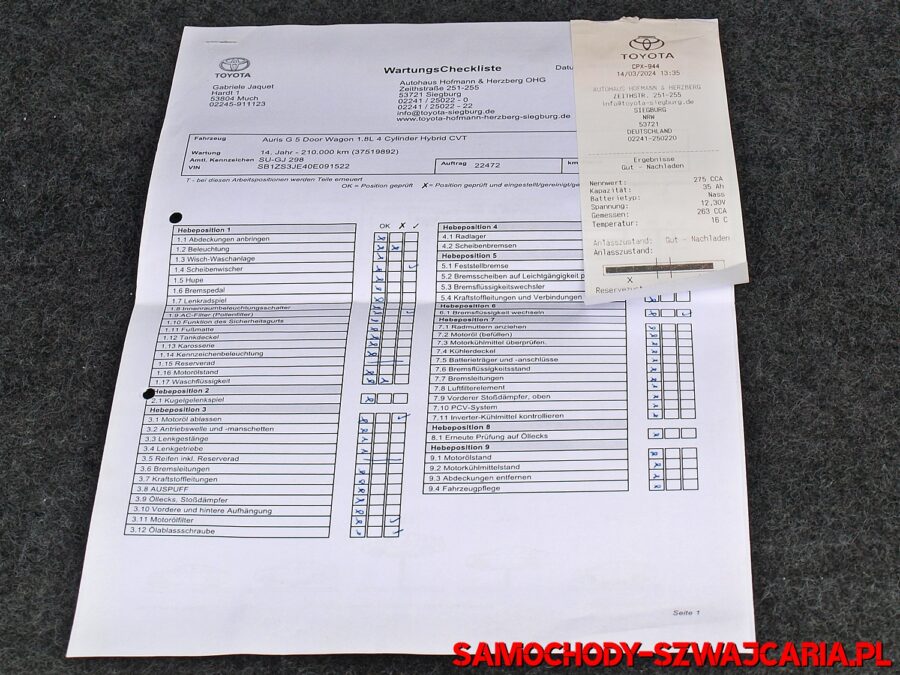 Toyota Auris Touring Sports 1.8 HYBRID PREMIUM