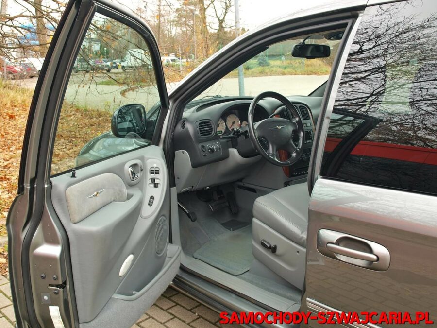 Chrysler Grand Voyager 3.3 V6 Limited Stow'n Go