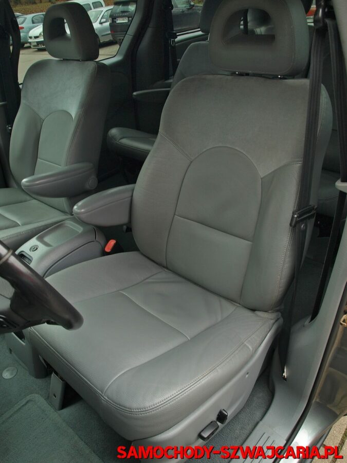 Chrysler Grand Voyager 3.3 V6 Limited Stow'n Go