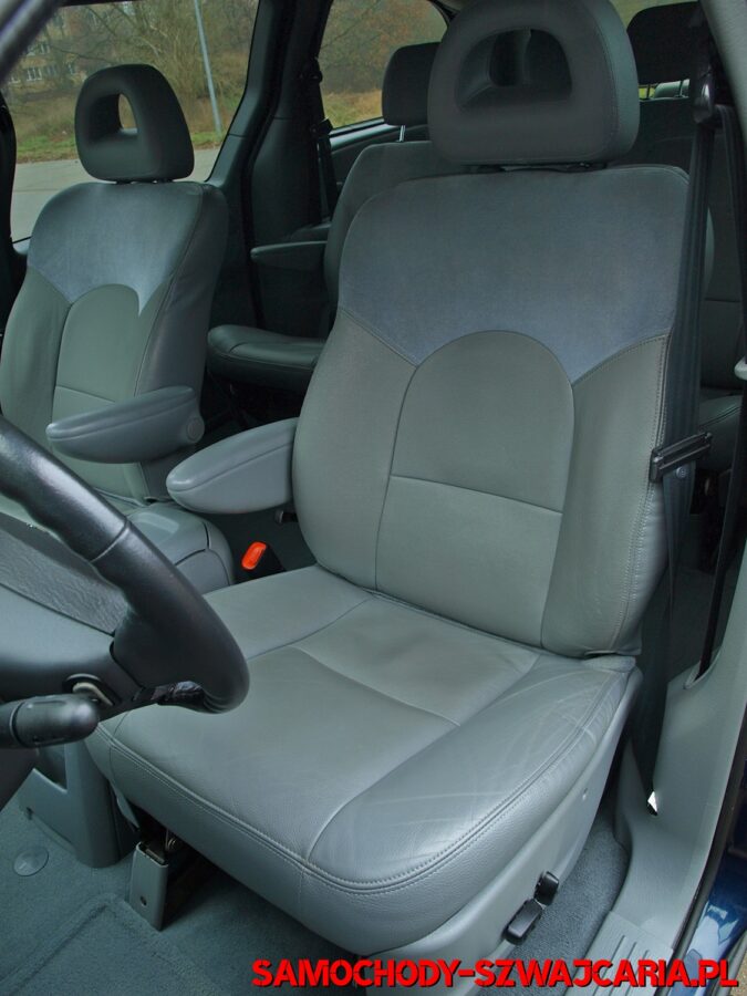 Chrysler Grand Voyager 3.3 V6 LX Stow'n Go