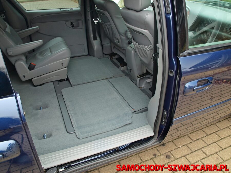 Chrysler Grand Voyager 3.3 V6 LX Stow'n Go