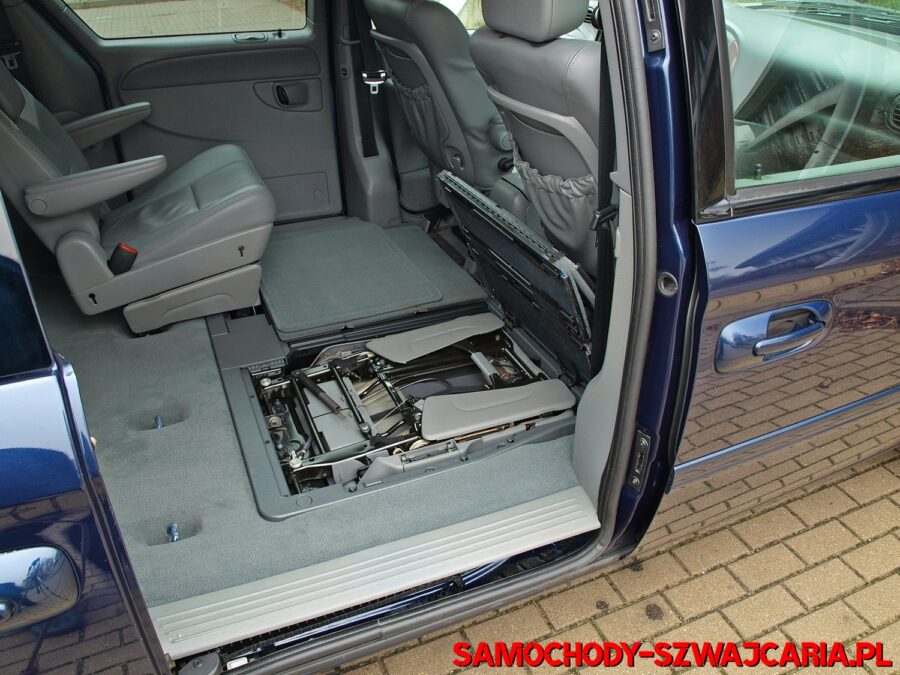 Chrysler Grand Voyager 3.3 V6 LX Stow'n Go