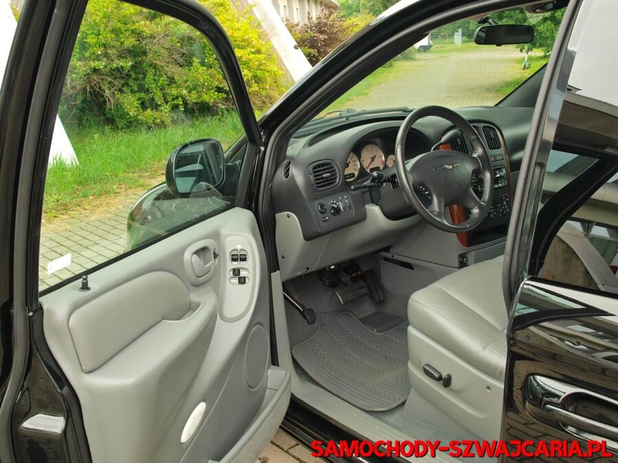 Chrysler Grand Voyager 3.3 V6 LX Stow'n Go