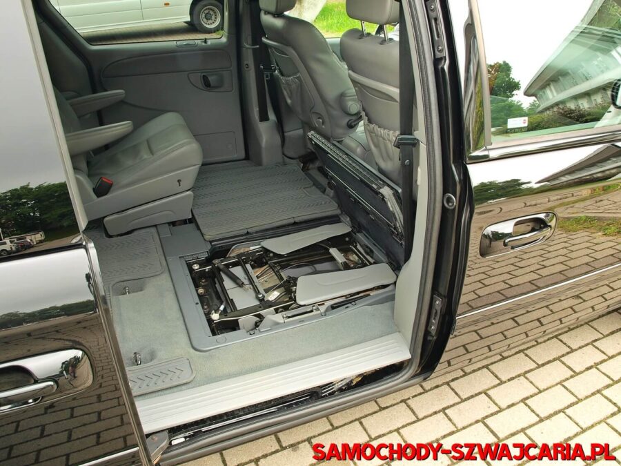 Chrysler Grand Voyager 3.3 V6 LX Stow'n Go