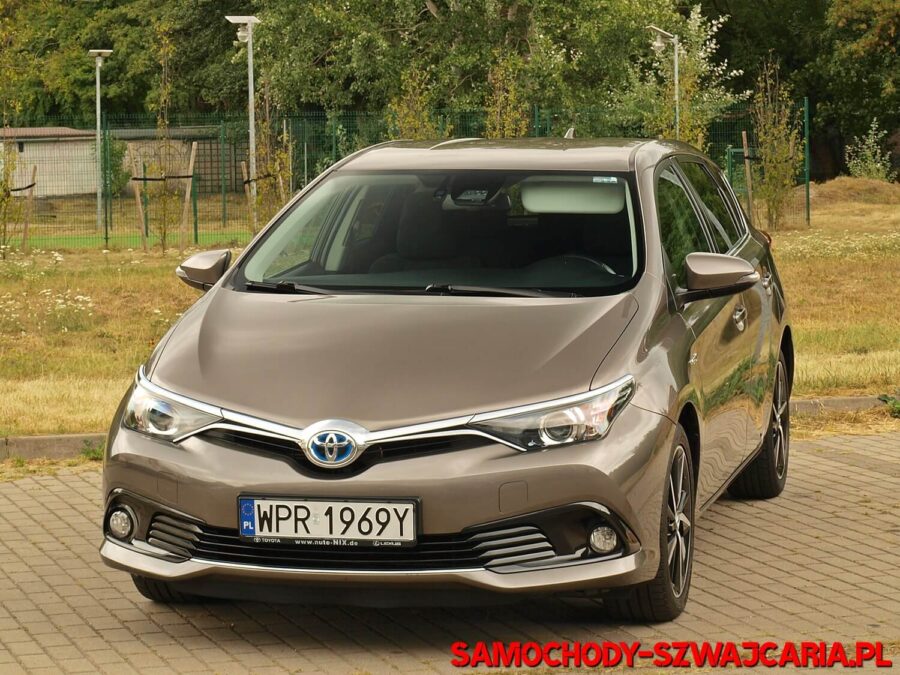 Toyota Auris 1.8 HSD Edition S+