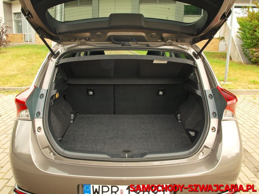 Toyota Auris 1.8 HSD Edition S+