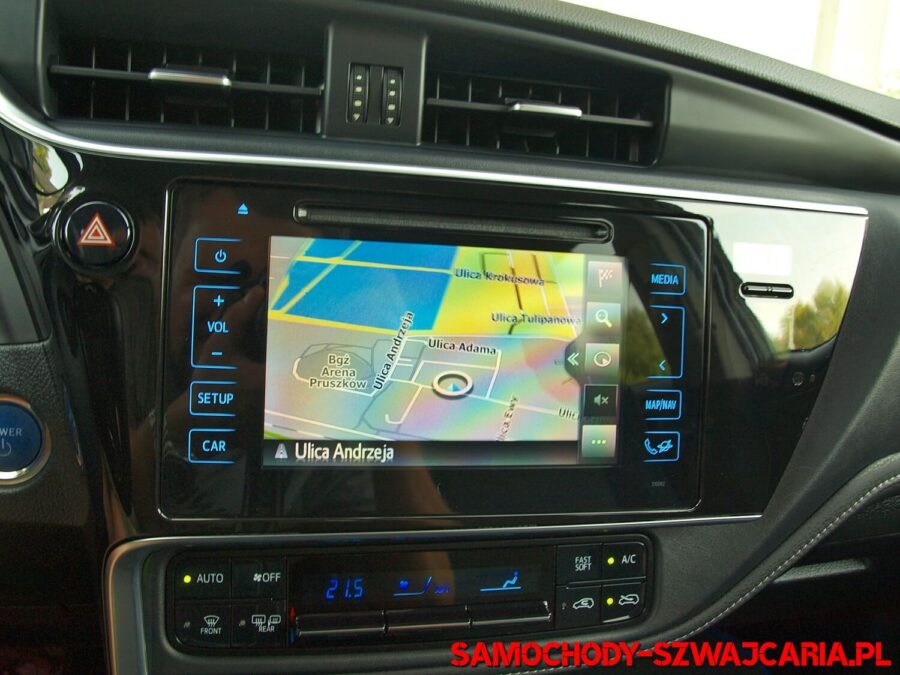 Toyota Auris 1.8 HSD Edition S+