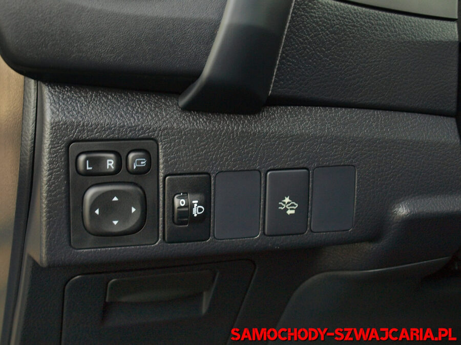 Toyota Auris 1.8 HSD Edition S+