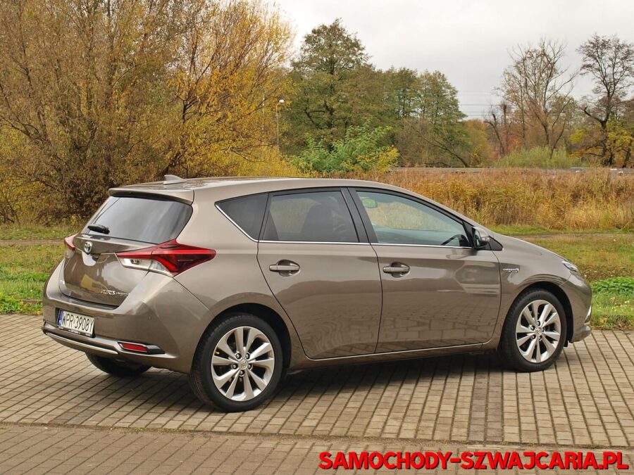 Toyota Auris 1.8 HSD Executive