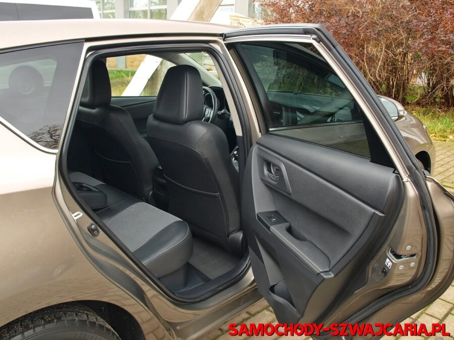 Toyota Auris 1.8 HSD Executive