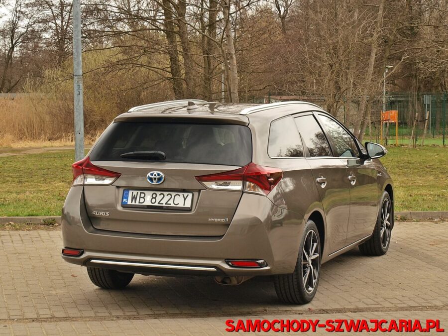 Toyota Auris 1.8 HSD Black Edition
