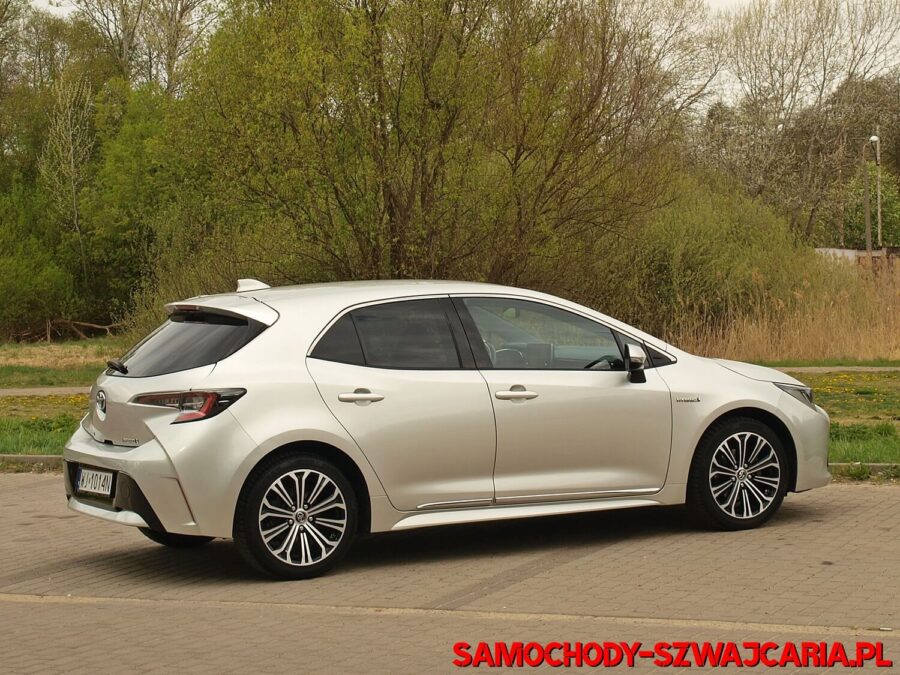 Toyota Corolla 1.8 Hybrid Design Edition