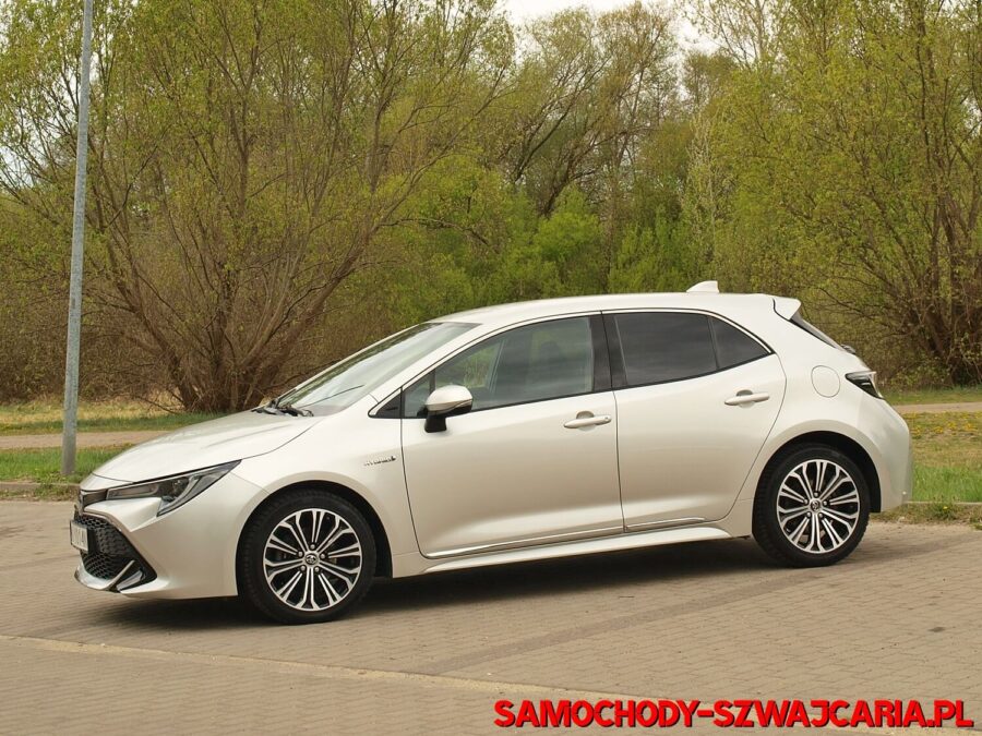 Toyota Corolla 1.8 Hybrid Design Edition
