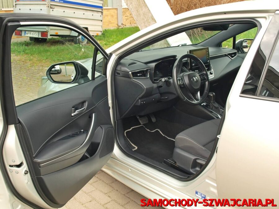 Toyota Corolla 1.8 Hybrid Design Edition