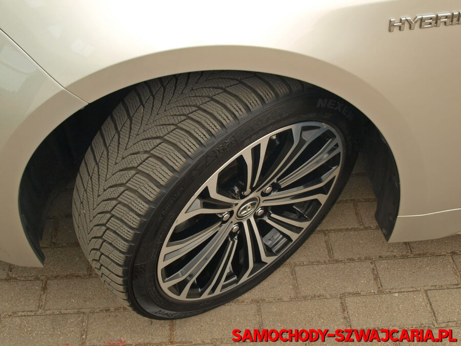 Toyota Corolla 1.8 Hybrid Design Edition