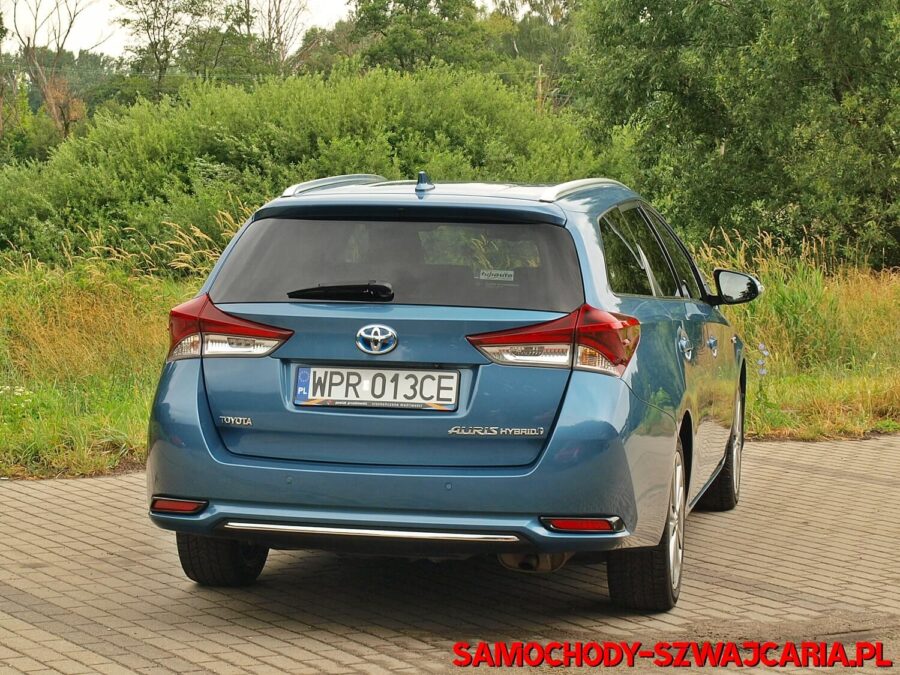 Toyota Auris 1.8 Touring Sports HSD Executive