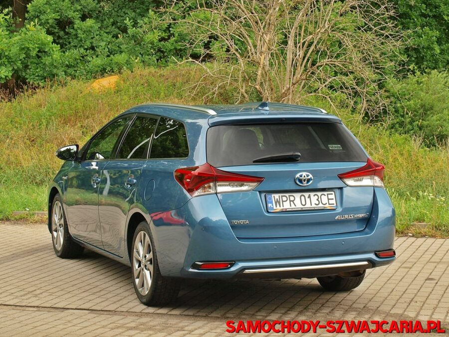Toyota Auris 1.8 Touring Sports HSD Executive