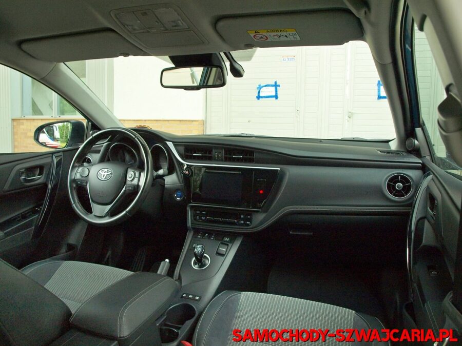 Toyota Auris 1.8 Touring Sports HSD Executive