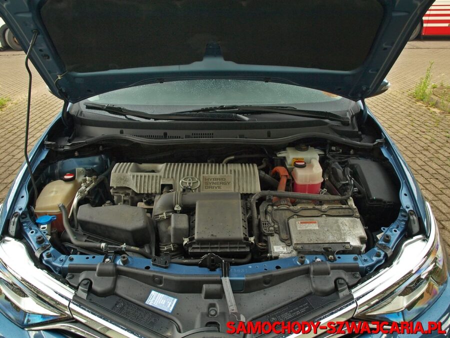 Toyota Auris 1.8 Touring Sports HSD Executive