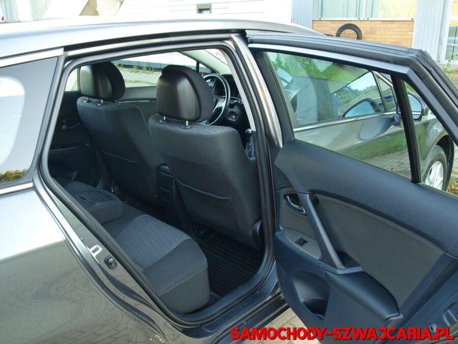 Toyota Avensis 1.8 VVTi Edition