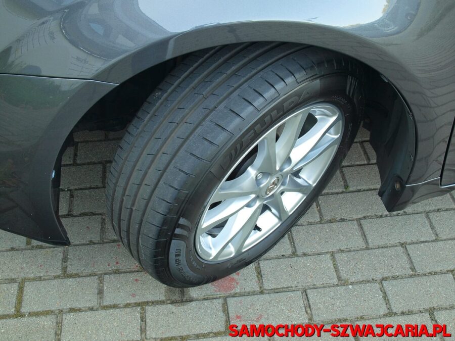 Toyota Avensis 1.8 VVTi Edition